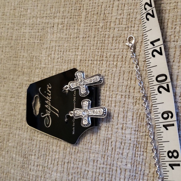 Costume Jewerly Necklace & Earrings - Picture 7 of 10